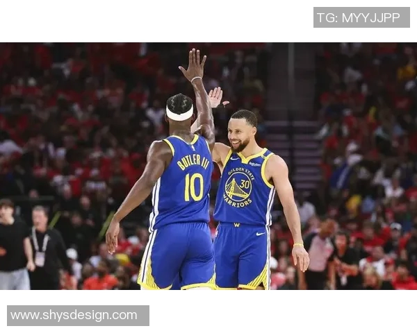 勇士主场成功击败骑士，豪取九连胜